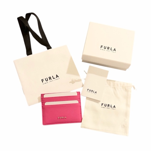 Furla Bright Pink Classic Credit Card Case with Dust Bag, Gift Bag and Gift Box - Picture 2 of 8